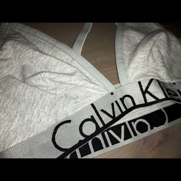 Calvin Klein Gray Triangle Bralette - Picture 3 of 4
